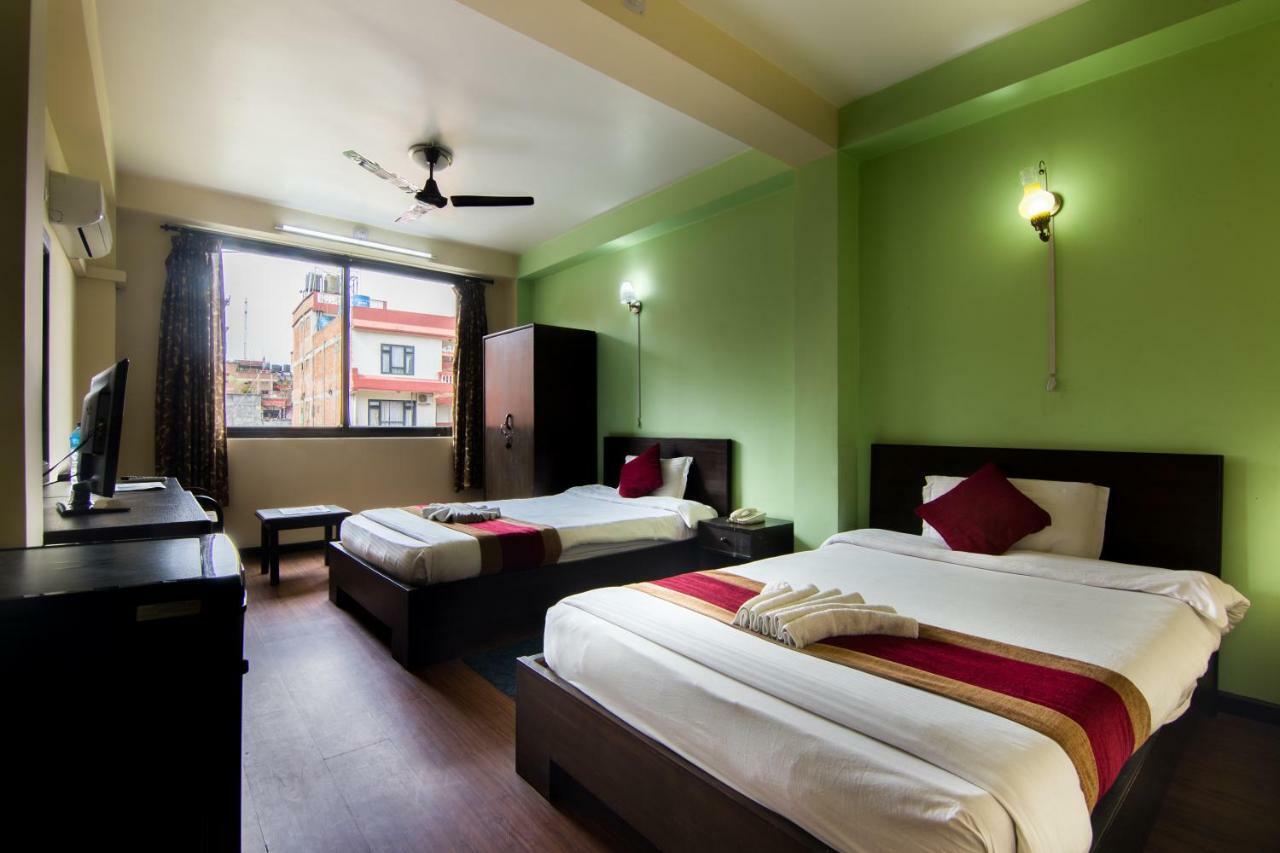 Hotel Family Home Kathmandu Exteriör bild