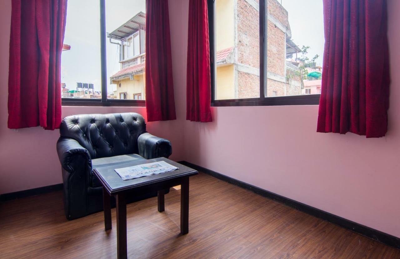 Hotel Family Home Kathmandu Exteriör bild
